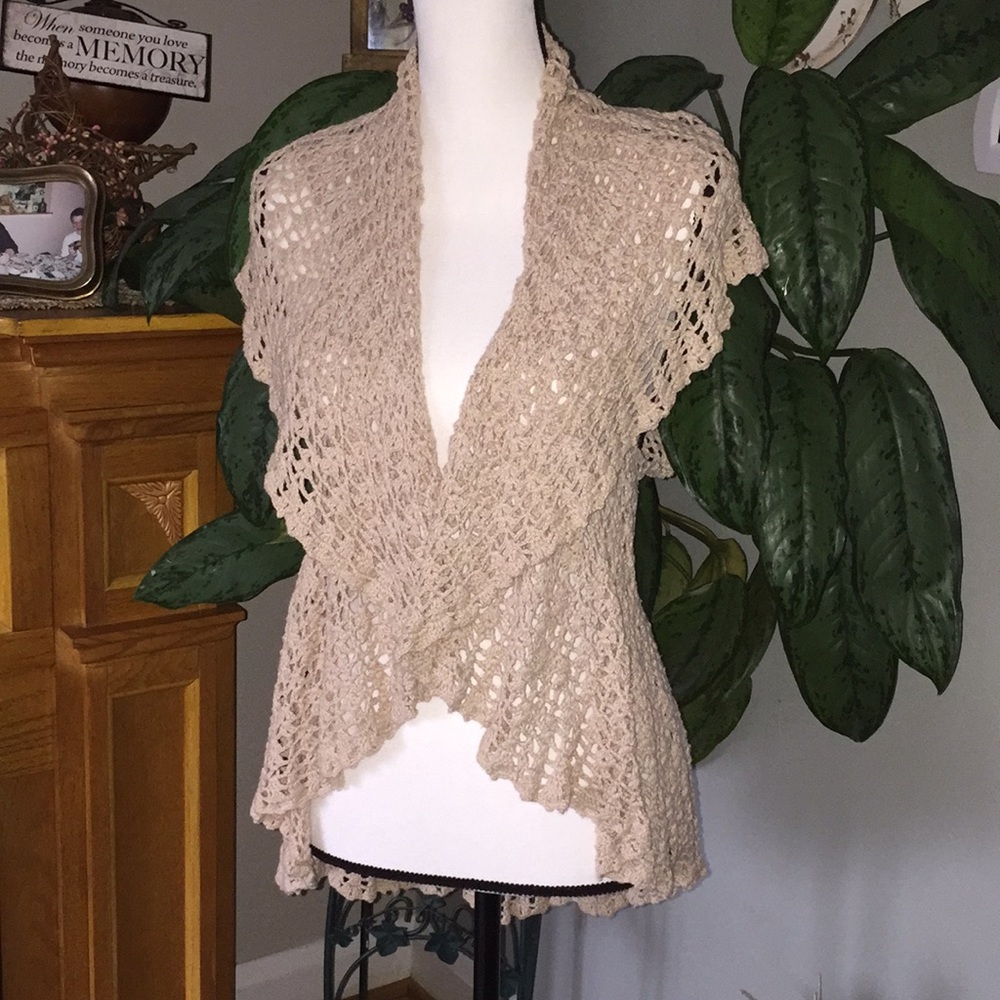 Tan/cream  Crochet cardigan. Size Small
